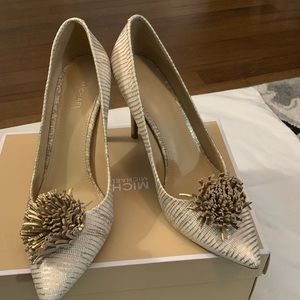 Michael Kors pump,  ( Lolita Metallic)embossed leather 9.5 size